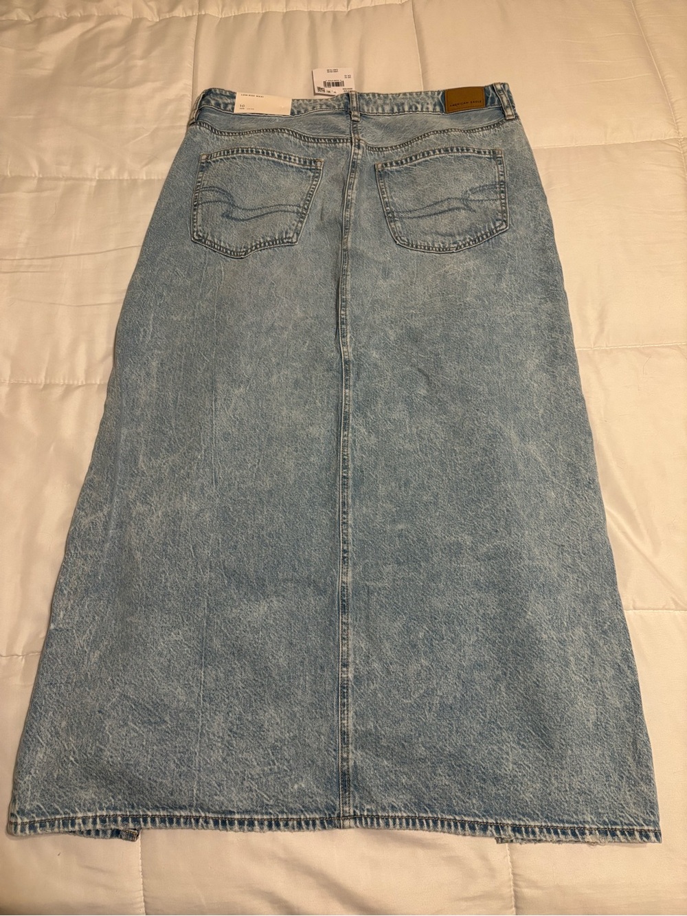 American Eagle Outfitters Light Blue Straight Leg Jeans with Center Front Slit - Picture 2 of 4